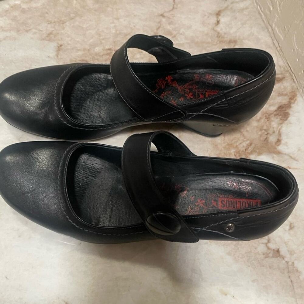 Pikolinos Black leather Maryjane pumps Sz 40 (9-9.5)